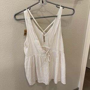 NWT american eagle tank top in size XS